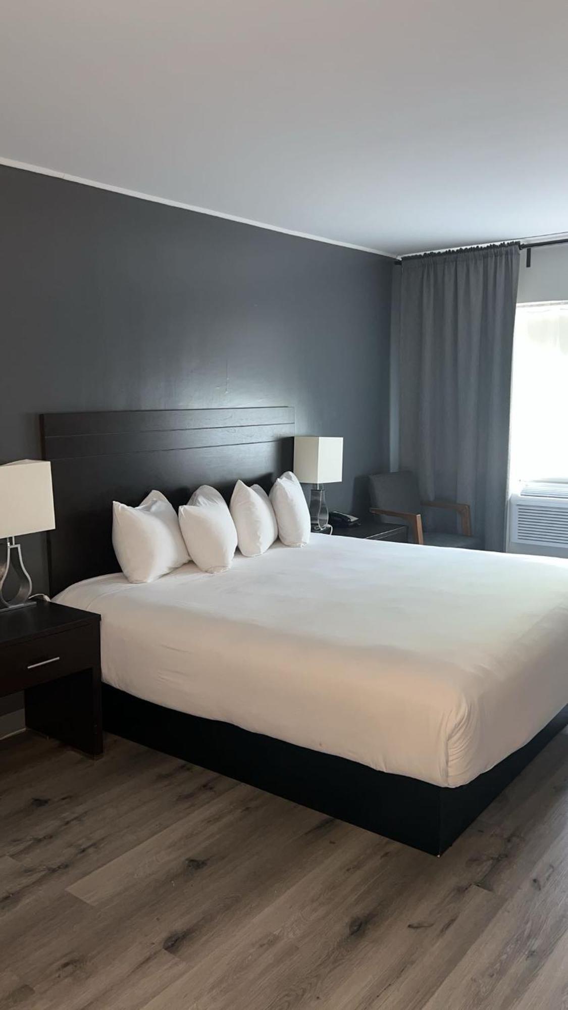 Hotel Newstar Montréal Extérieur photo
