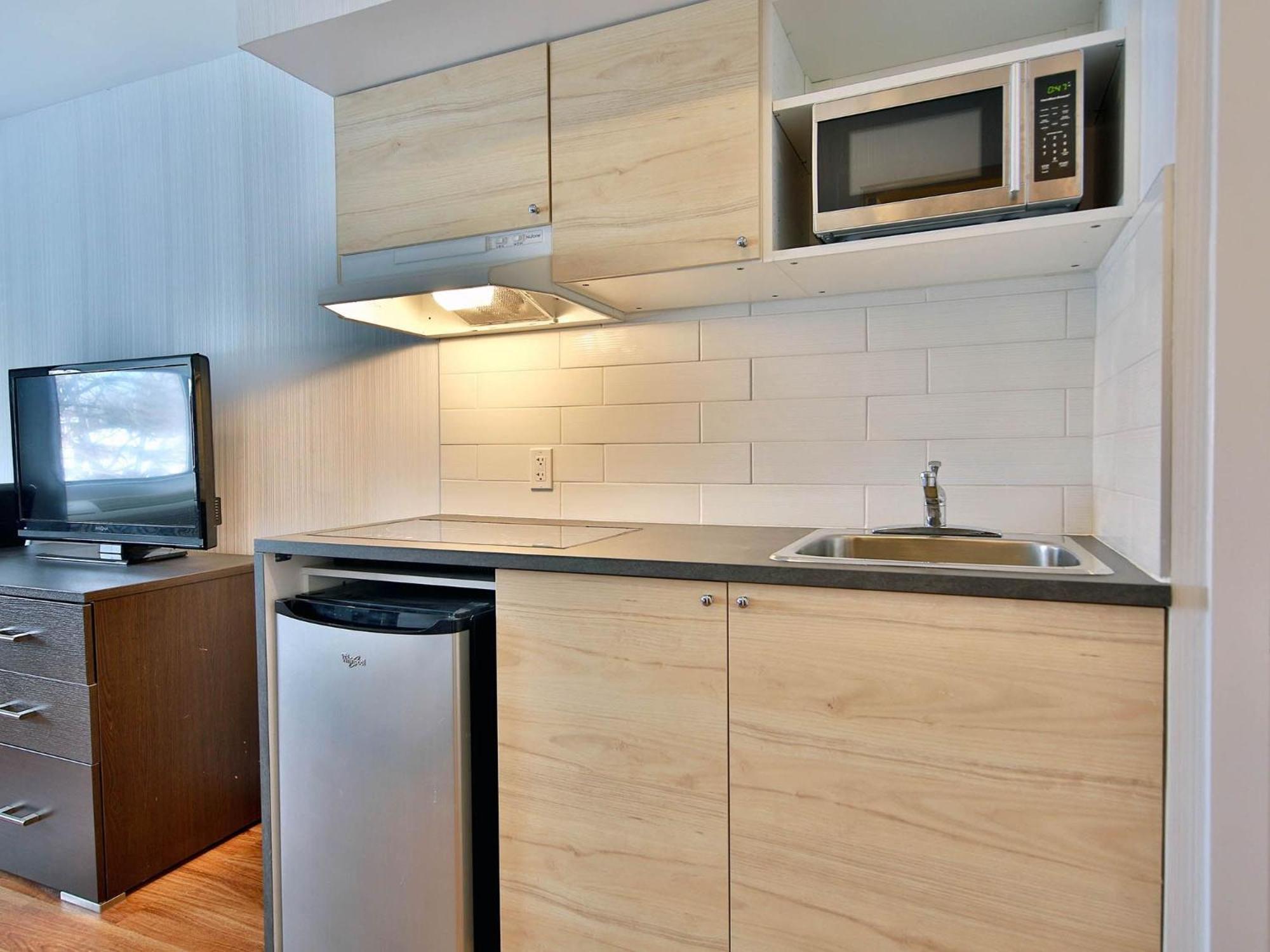 Hotel Newstar Montréal Extérieur photo